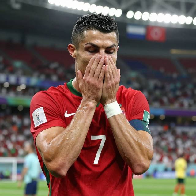 Ronaldo Bật Khóc, Mỹ Gặp Khó: Vòng 1/16 World Cup Rực Lửa Ngày 07/07